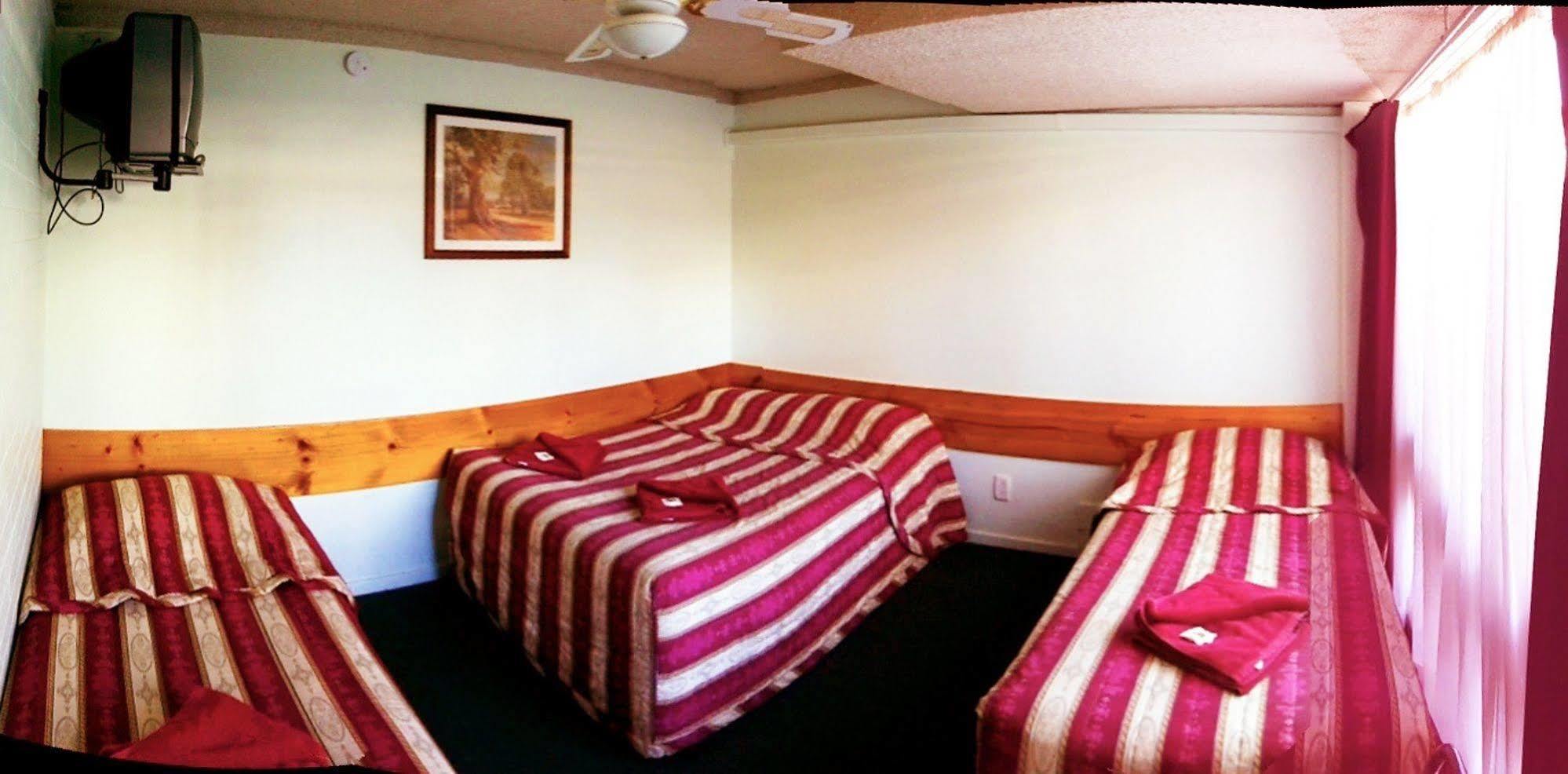 Homestead Motel Dubbo Dış mekan fotoğraf